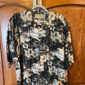 Casual Vintage Palm Island Button Up
